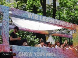 Regenbogenparade 2024